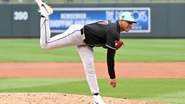 Yilber Díaz deslumbró en su debut en la MLB