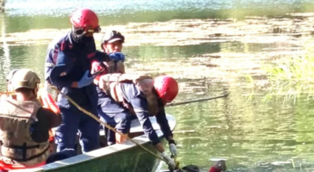 Hallan cadáver de joven en un embalse