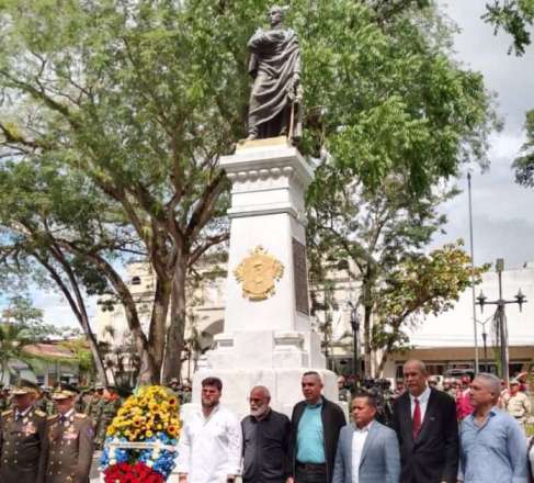 En las regiones conmemoran 194 años de la siembra del Libertador