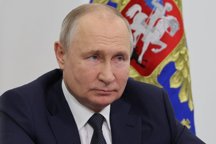 Vladimir Putin afirmó que Rusia es invencible como en la Segunda Guerra Mundial
