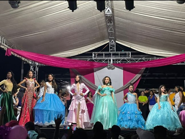 Coronadas mini reina y mini princesita de I Ferias del Joropo y Sentir Llanero