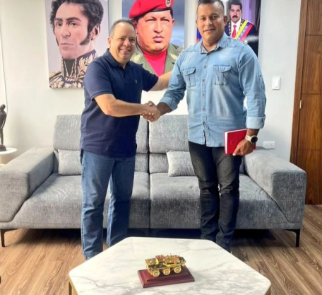 Guaribiando en Caracas: Alcalde Yánez estrechó lazos con ministro Marco Torres para bienestar de su pueblo