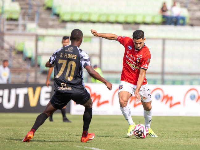 Caracas FC extendió contrato con su brillante lateral 