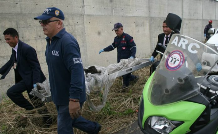 Murió niño tras caerle encima un televisor