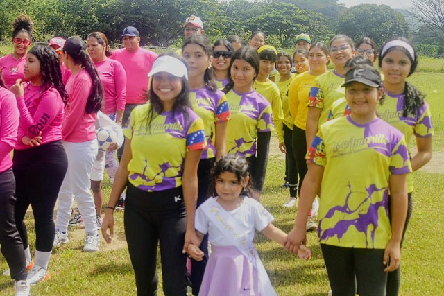 Arrancó con éxito torneo de kickingball ascenso en Roscio 