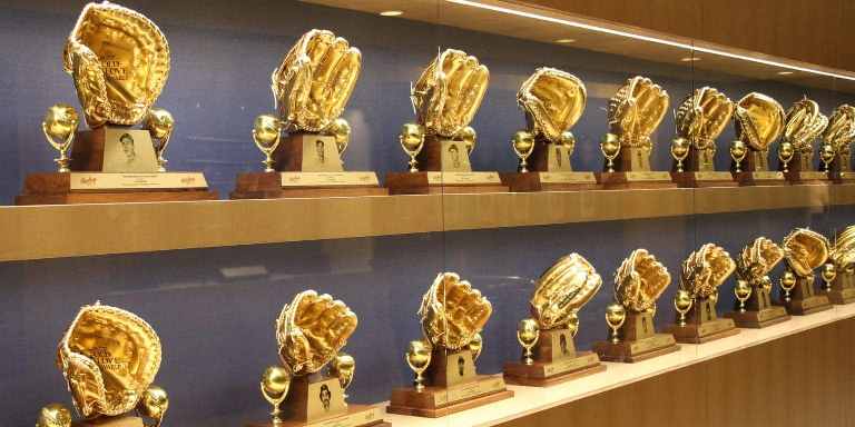 Nominados seis venezolanos para el Guante de Oro de la MLB 