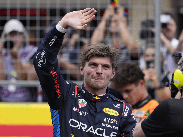 Max Verstappen sin rivales en el sprint en Austin